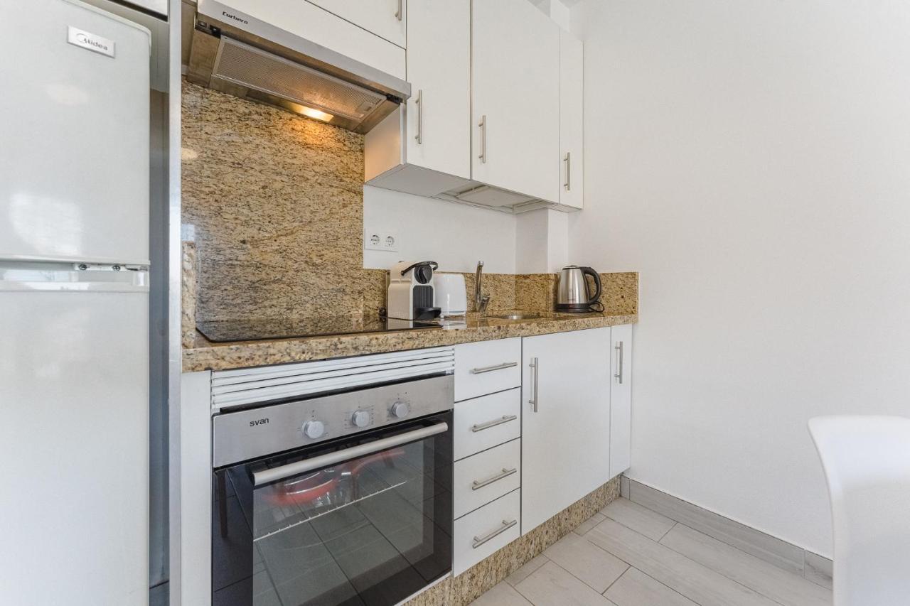 Appartement 303. Modern, Sunny Ifonche With Wifi à Costa Adeje  Extérieur photo
