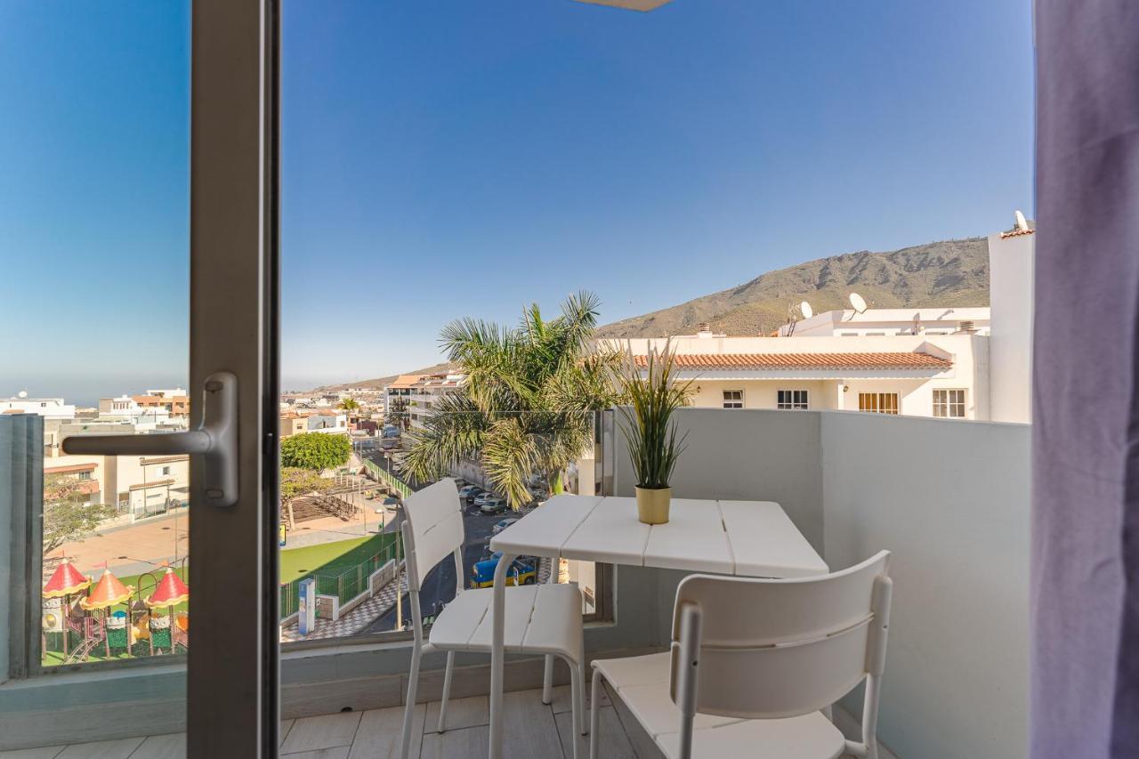 Appartement 303. Modern, Sunny Ifonche With Wifi à Costa Adeje  Extérieur photo